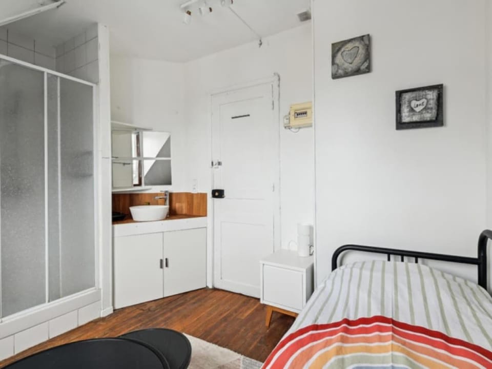 1 Studio Porte Dauphine Paris 16th Apartment in Paris