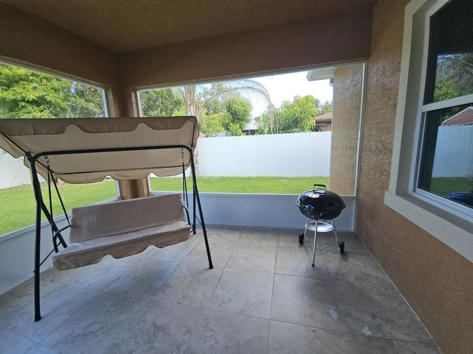 Patio, BBQ facilities, Balcony/Terrace