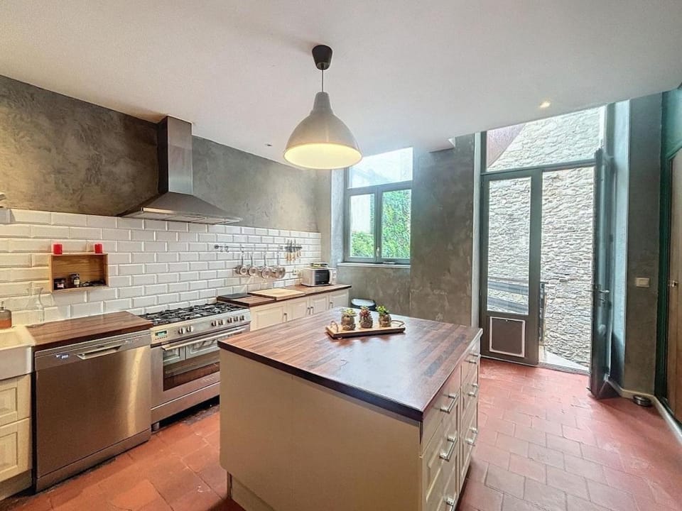 La Citadelle - Terrace Apartment in Carcassonne