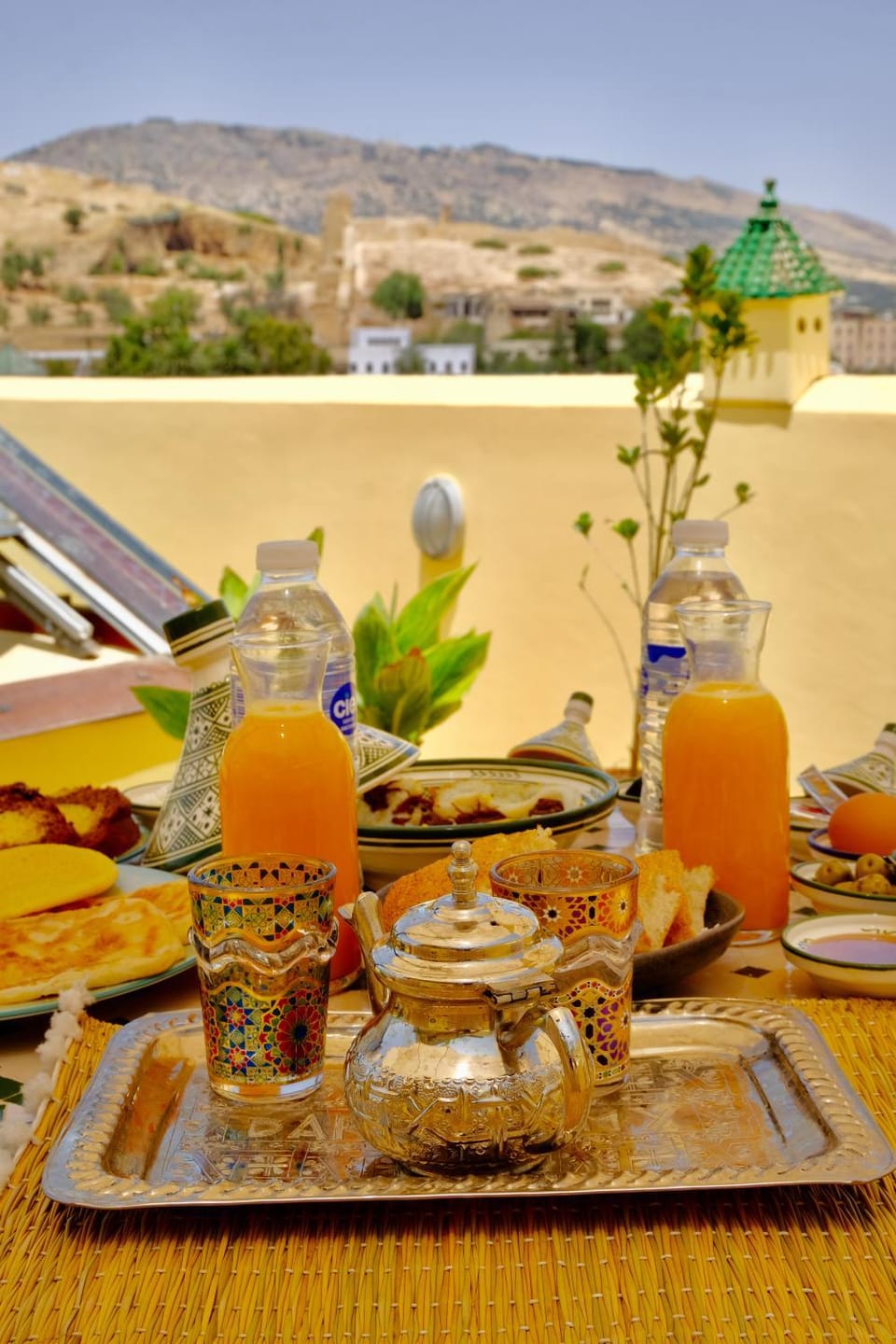 Natural landscape, Balcony/Terrace, Food and drinks, Mountain view, Breakfast
