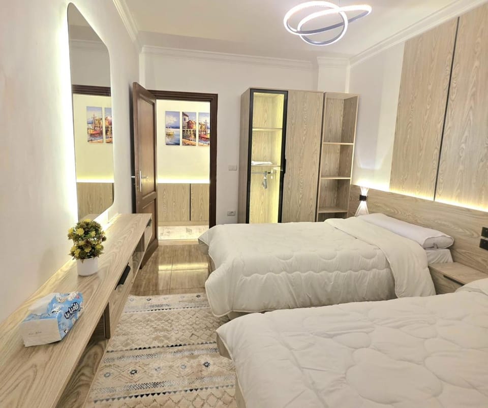 Bed, Photo of the whole room, Bedroom, wardrobe