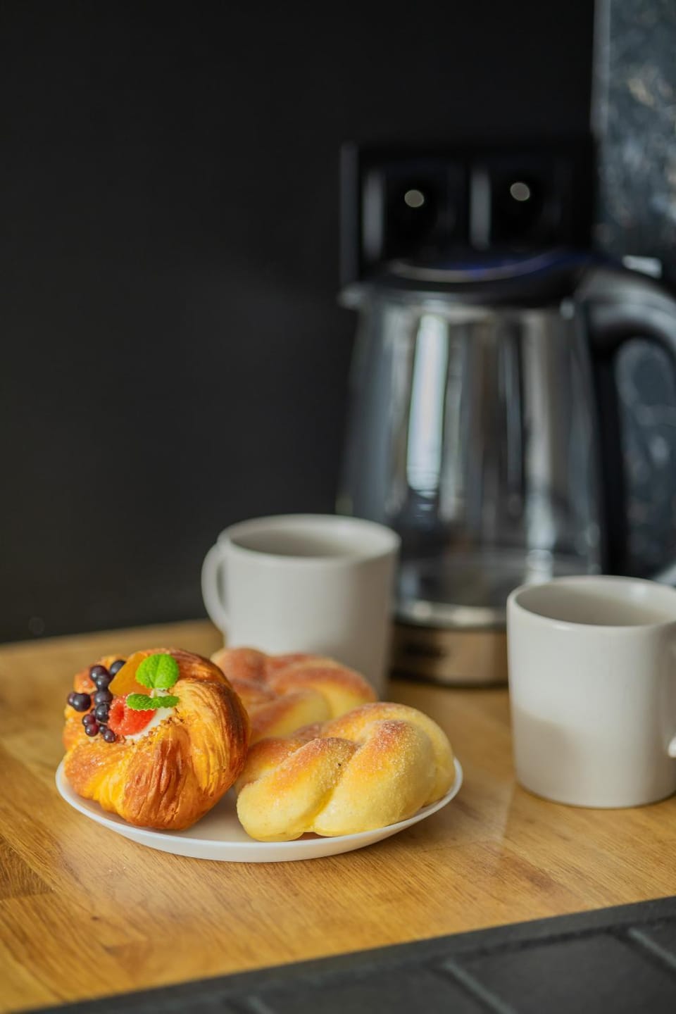 Coffee/tea facilities, Kitchen or kitchenette