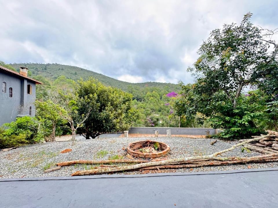 Lugar de paz, com muita diversão, 5km do centro da cidade House in Nova Friburgo