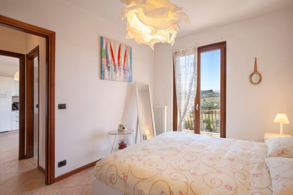 Casa Sole Appartement con terrazzo Apartment in Bardolino