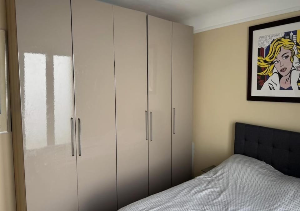 Bedroom, wardrobe
