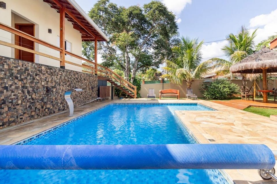 Chácara com Piscina aquecida para ate 18 pessoas em Atibaia House in State of São Paulo