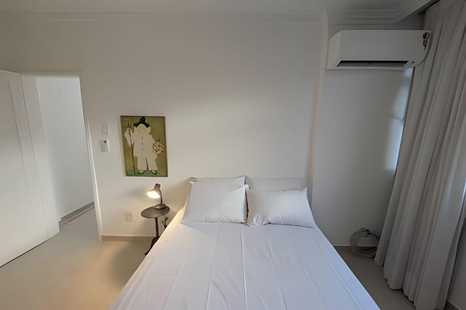 Vista Cristo, metrô na porta, 300m da praia Apartment in Rio de Janeiro