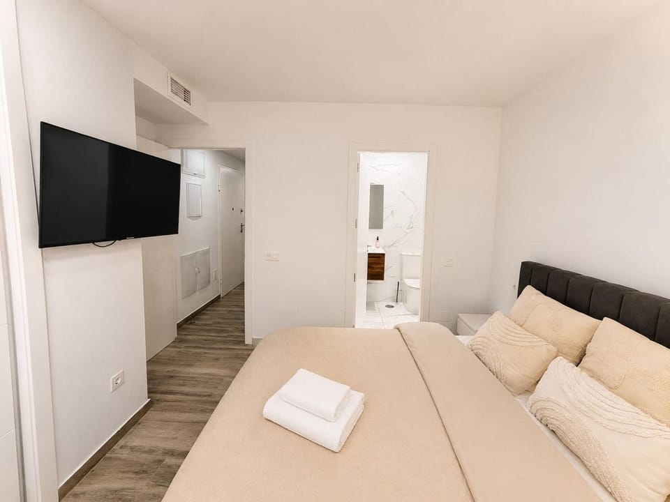 Communal lounge/ TV room, TV and multimedia
