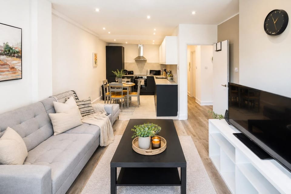 Living room, kitchen
