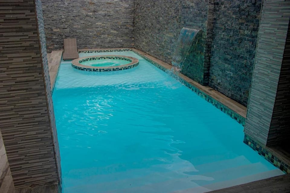 Pool view, Swimming pool