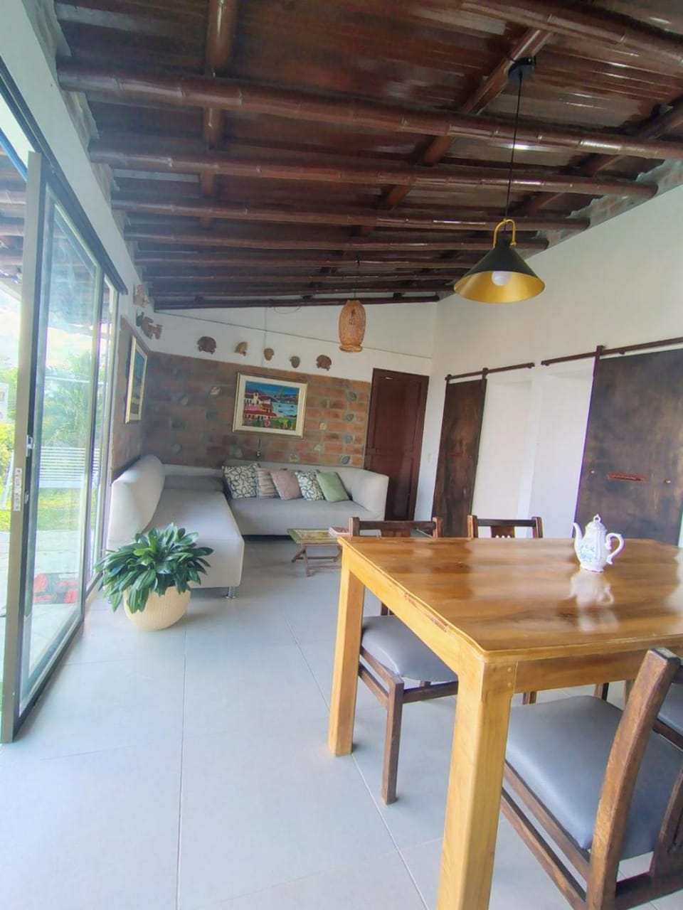 Living room, Dining area