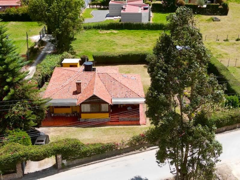 Property building, Bird's eye view, Parking