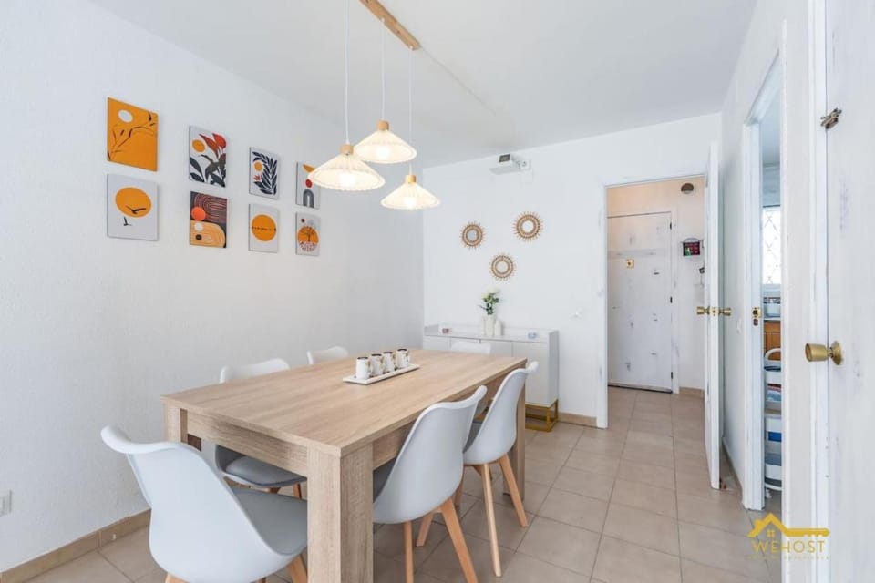 Beautiful House with Game Room in the Mediterranean Apartment in Baix Penedès