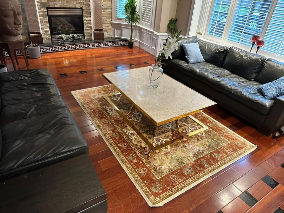 Luxury Room with Private Washroom Central Location House in Vancouver