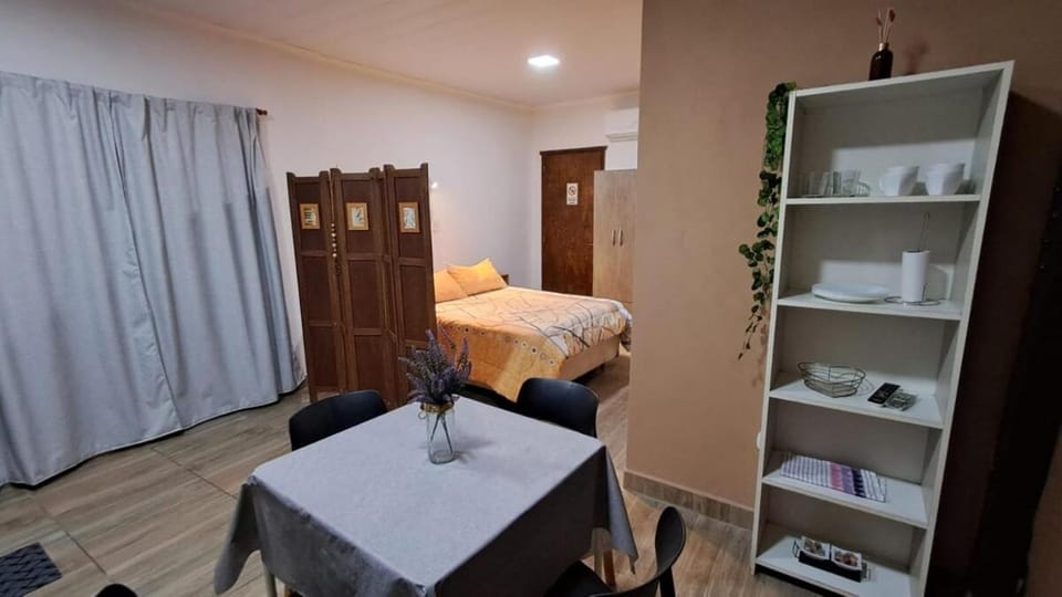Bed, Photo of the whole room, Dining area, Bedroom