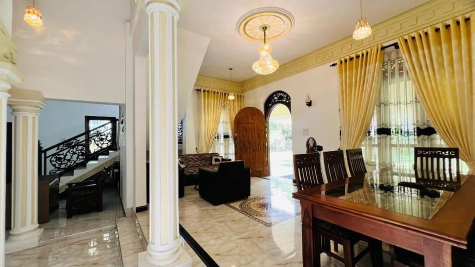 Pearl Crown Homestay House in Sri Lanka