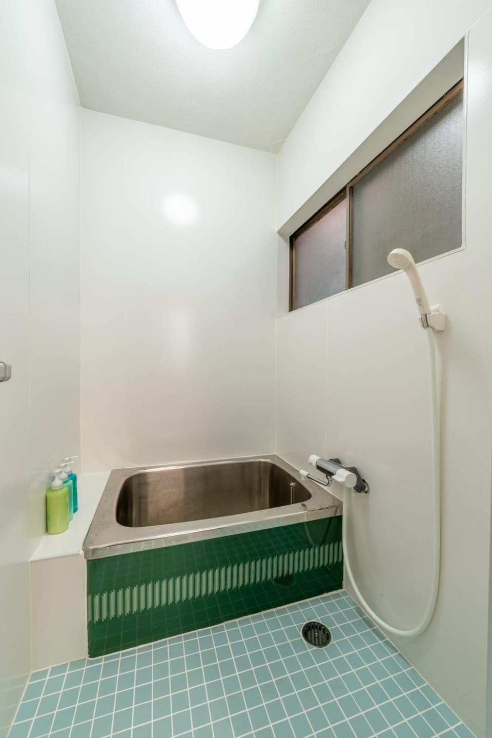 Bathroom, Bath