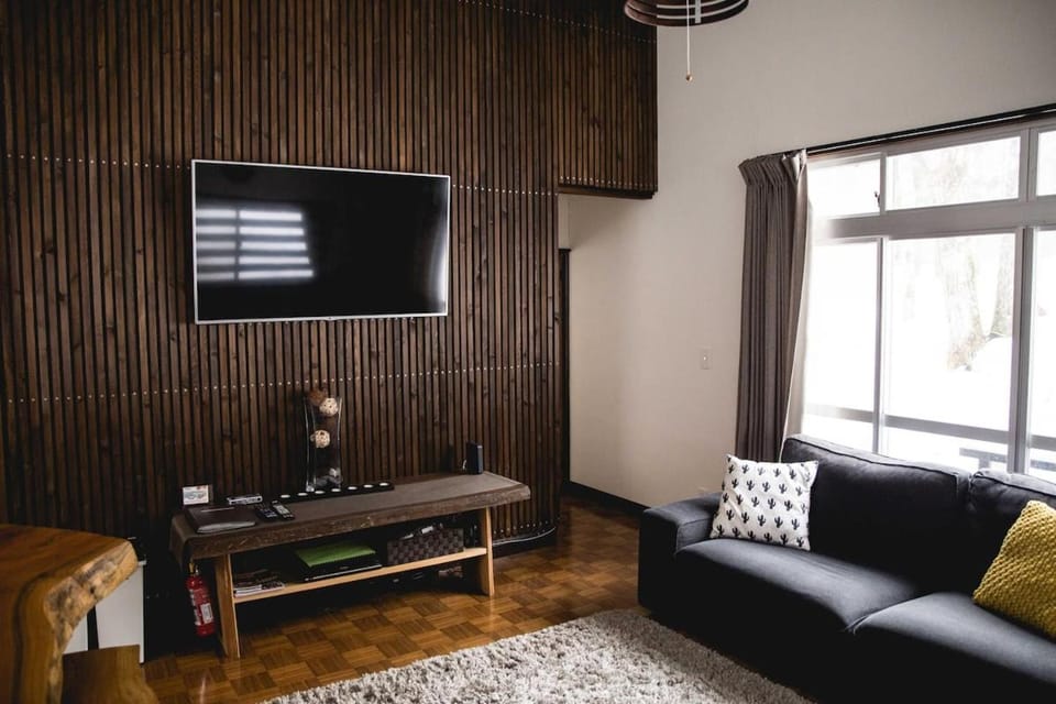 Shiro Cottage Chalet in Hakuba