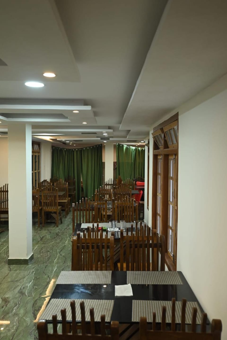 Resort Abhirup Hotel in West Bengal