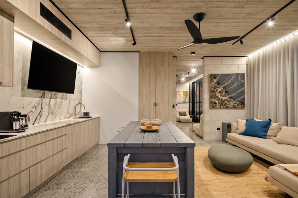 Stone & Tide by Aryve House in South Stradbroke