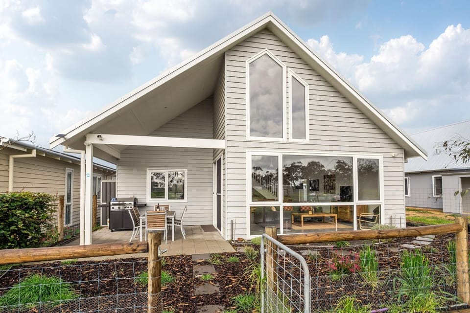 Property building, Garden view