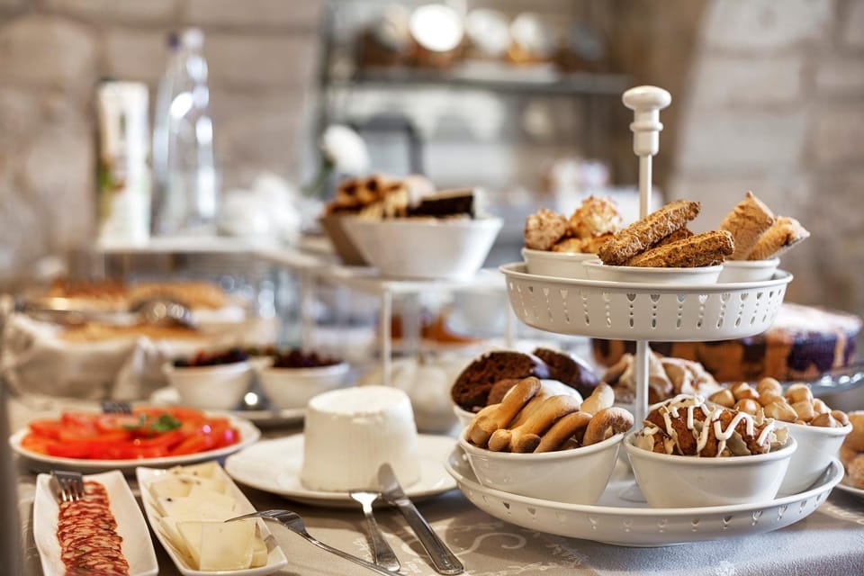 Buffet breakfast