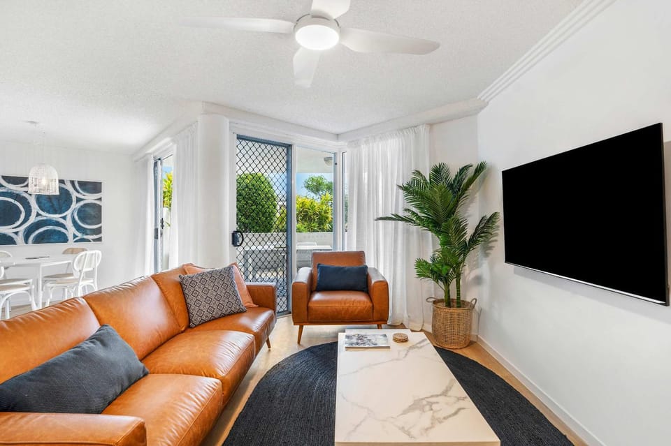 Ocean Vista On Alex Unit 4 Apartment in Sunshine Coast