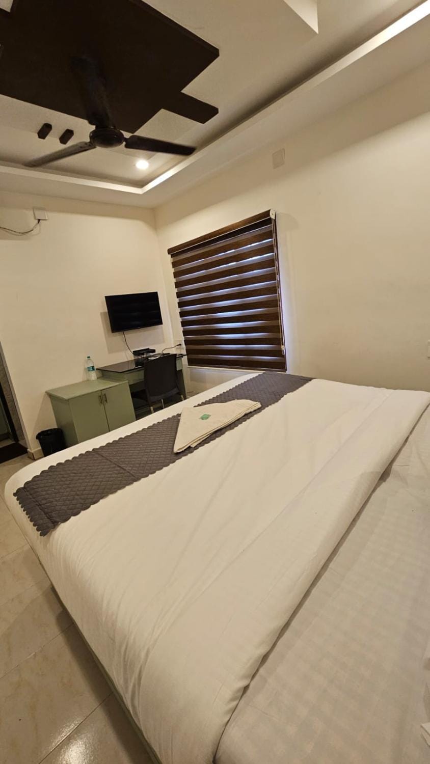 The Silver Suites Hotel in Kochi