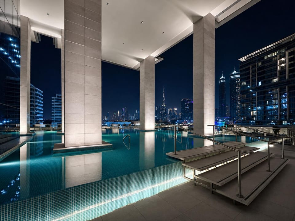 Night, Pool view, Swimming pool, sunbed