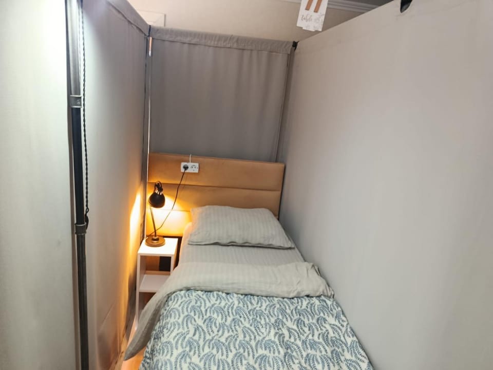1 Hostel Moldova Cabin Cabin in Chișinău