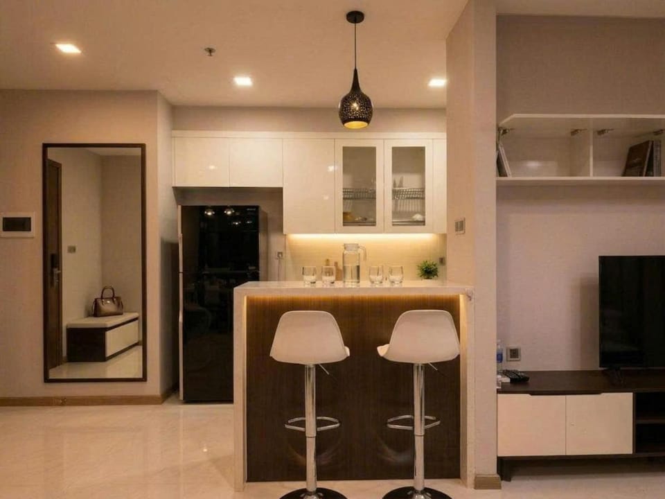 Modern 2BR Apartment - Spacious Living & Stunning View Apartment in Ho Chi Minh City