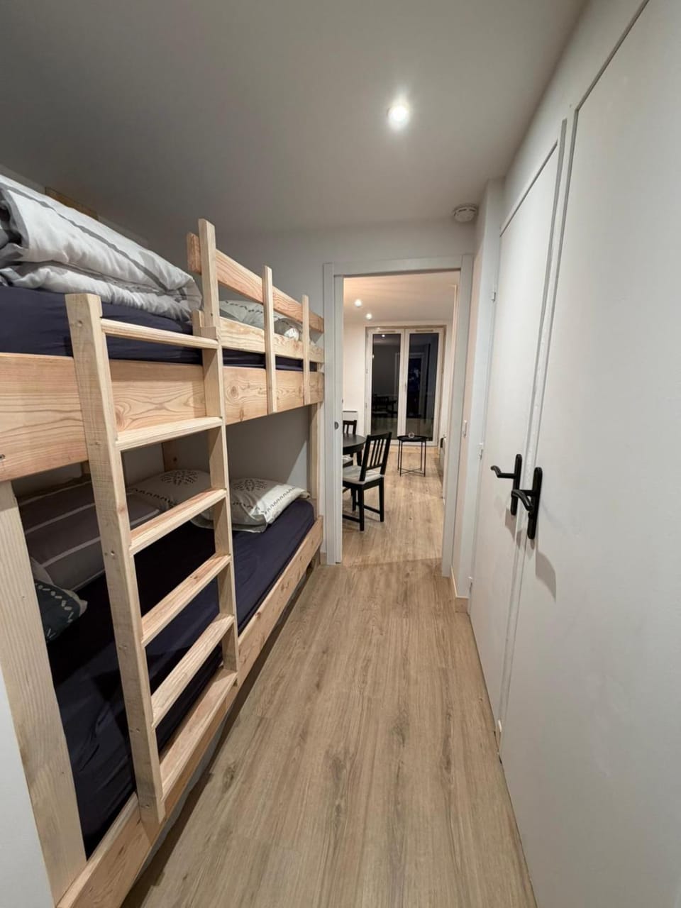 bunk bed
