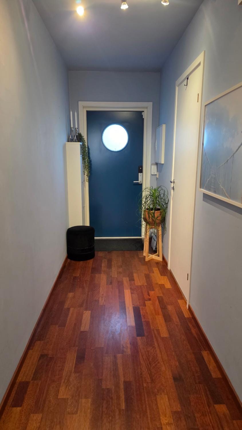 ONS Accommodation - 1 Min Walk to Bus - 5 Min Direct to Stavanger Forum Apartment in Stavanger