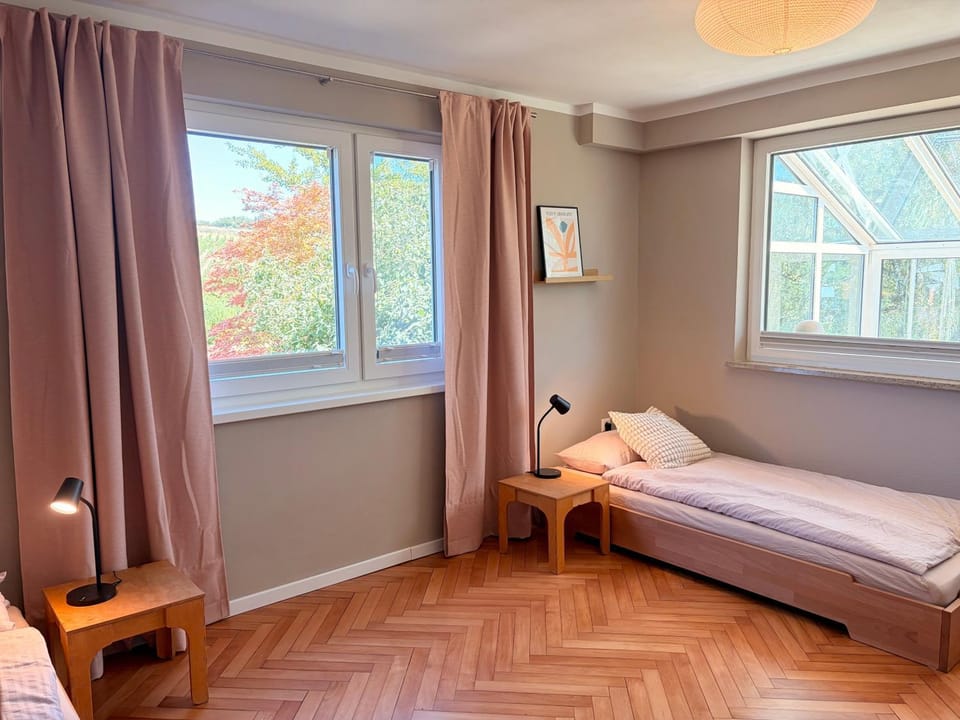 Living room, Bedroom