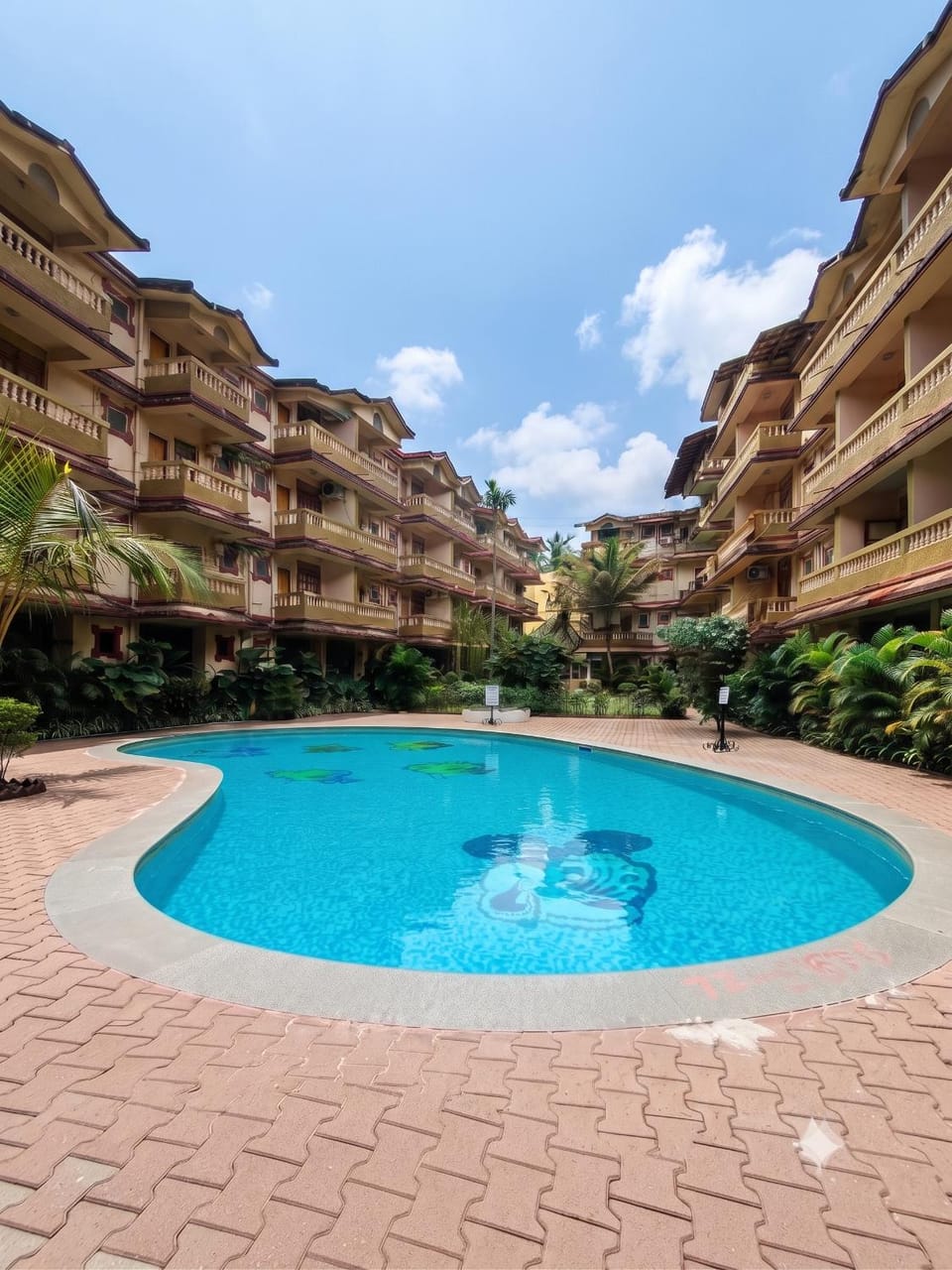 Candolim Beach 2BHK Resort Apartment With Pool North Goa Apartment in Candolim