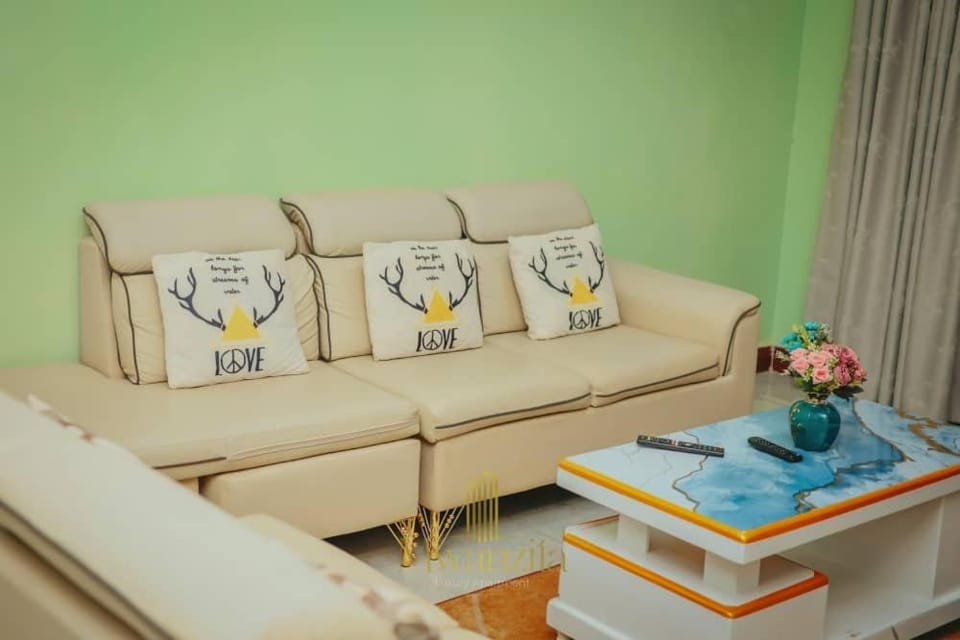 Mwanzita Luxury Villa Apartment in Kampala