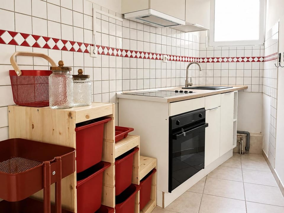 Charmant cocon 2 a 4 pers - Ambiance Safari Bleu Apartment in Angers