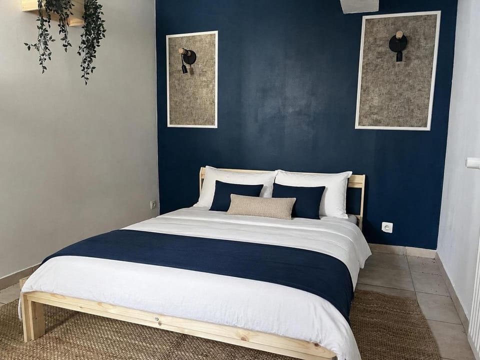 Charmant cocon 2 a 4 pers - Ambiance Safari Bleu Apartment in Angers