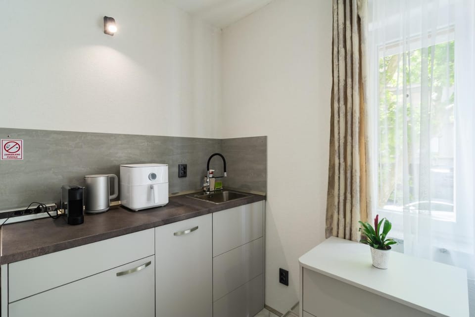 R&A Studios Apartment in Split