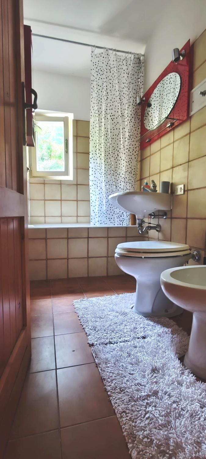 The wood nest-fuga e relax House in Lombardy