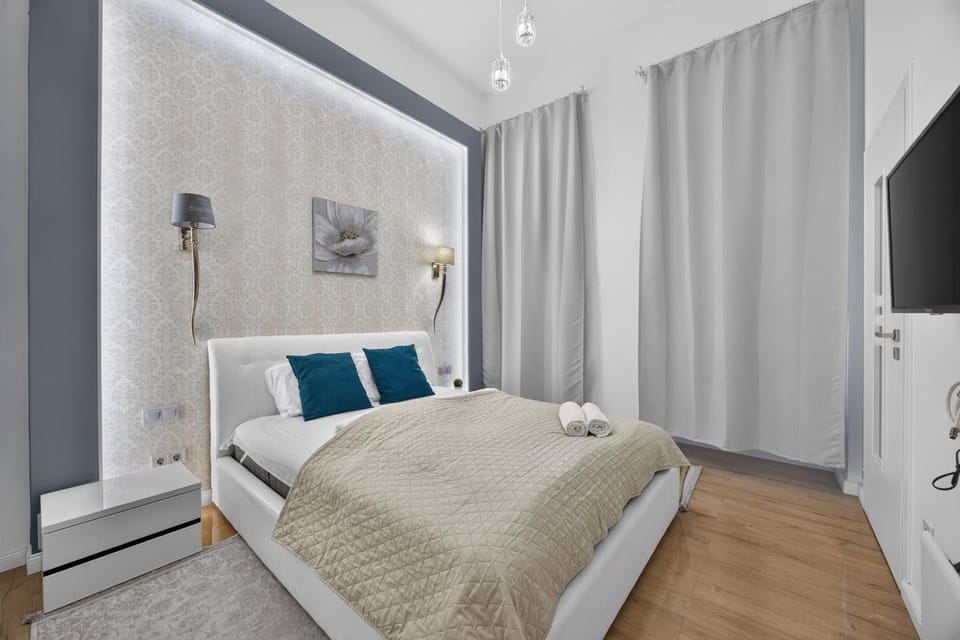 The Champagne Residence in Central Budapest Apartment in Budapest