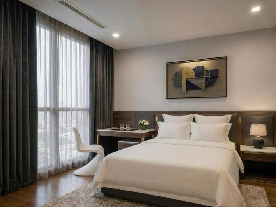 Modern 2BR Apartment - Spacious Living & Stunning View Apartment in Ho Chi Minh City