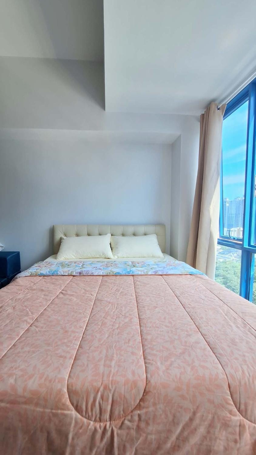Chic Condo 38 park pool, gym Apartment in Lapu-Lapu City