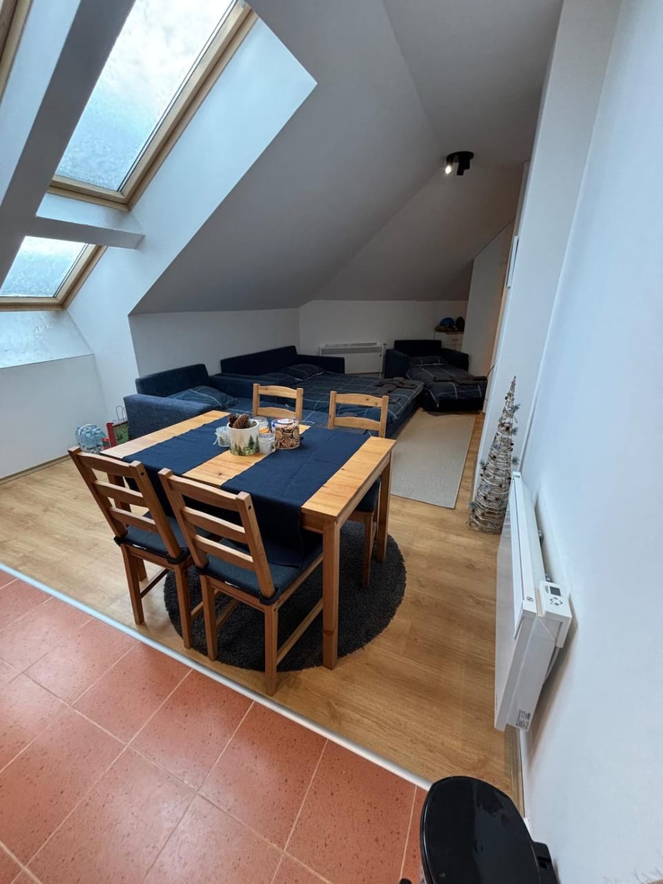 Living room, Dining area