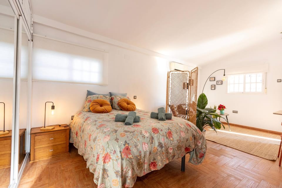 Living room, Bedroom