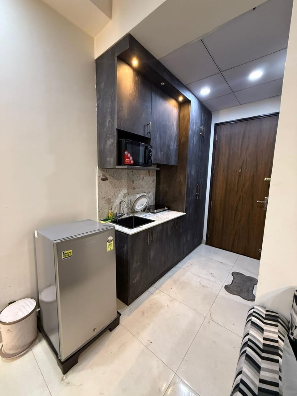 Nest & Rest Apartment hotel in Noida