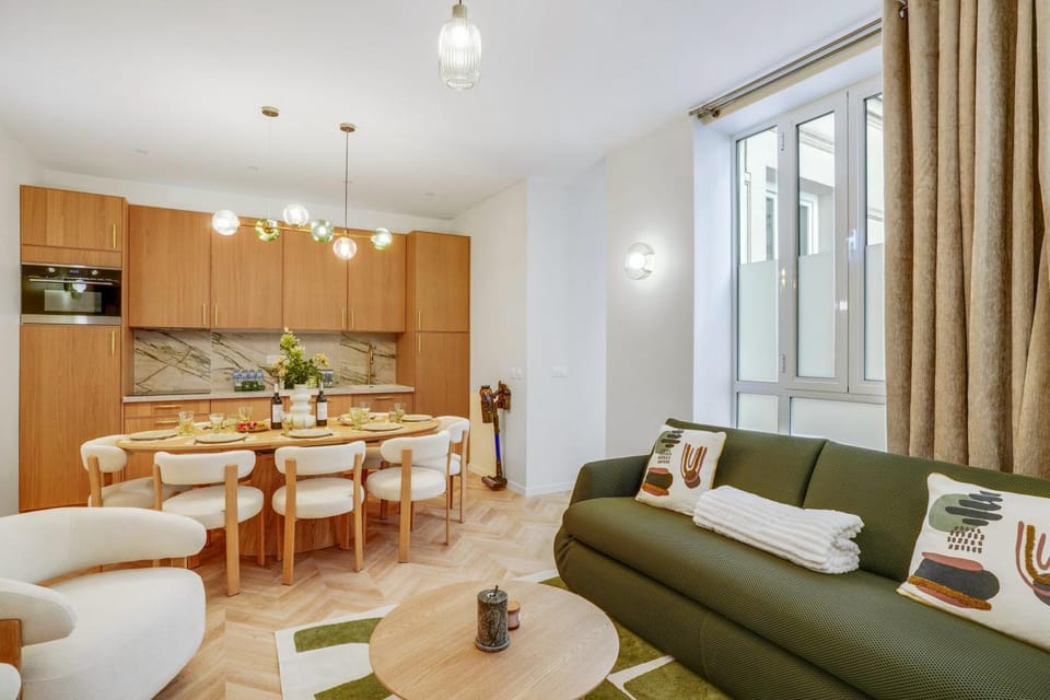 Lavie Maison - Central Paris, Sauna and Jacuzzi Apartment in Paris