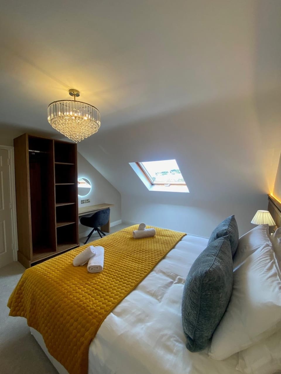 Town Central Nest - Dingle Apartment in Dingle