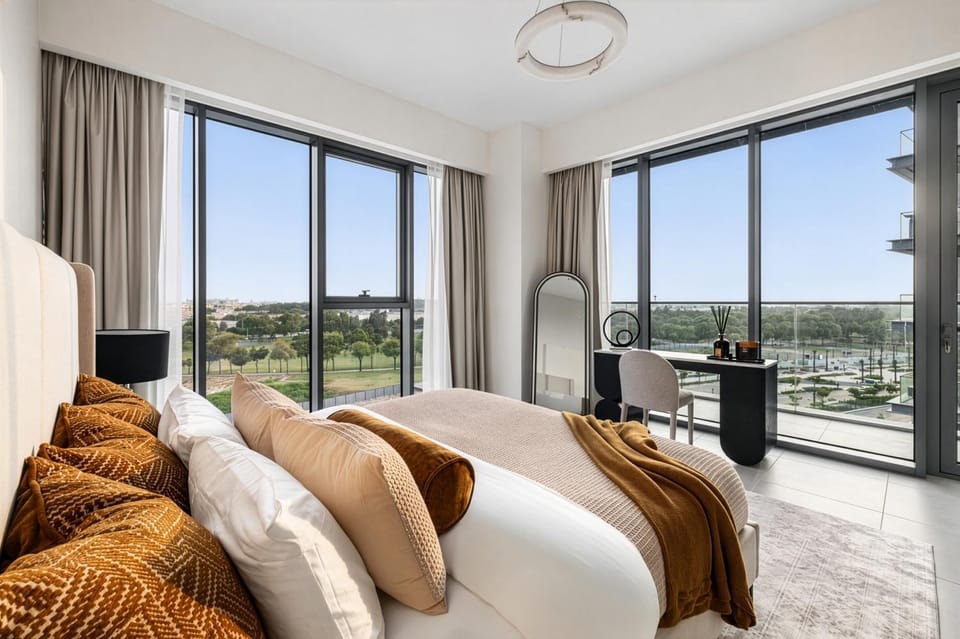 Bed, View (from property/room), Balcony/Terrace, Living room, Photo of the whole room, Seating area, Bedroom