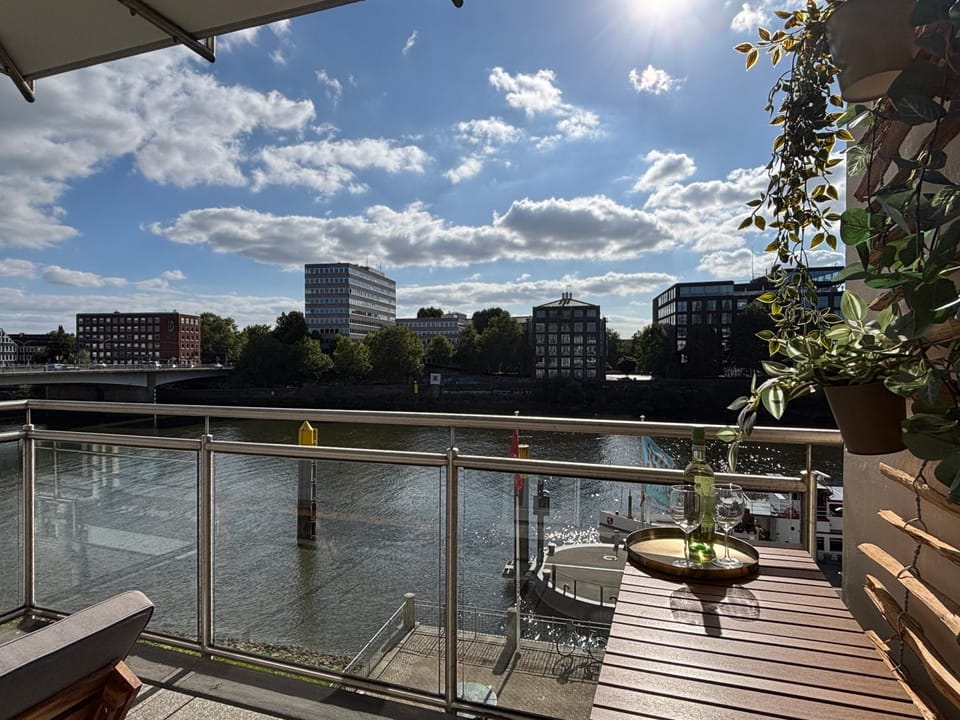 Balcony/Terrace, River view